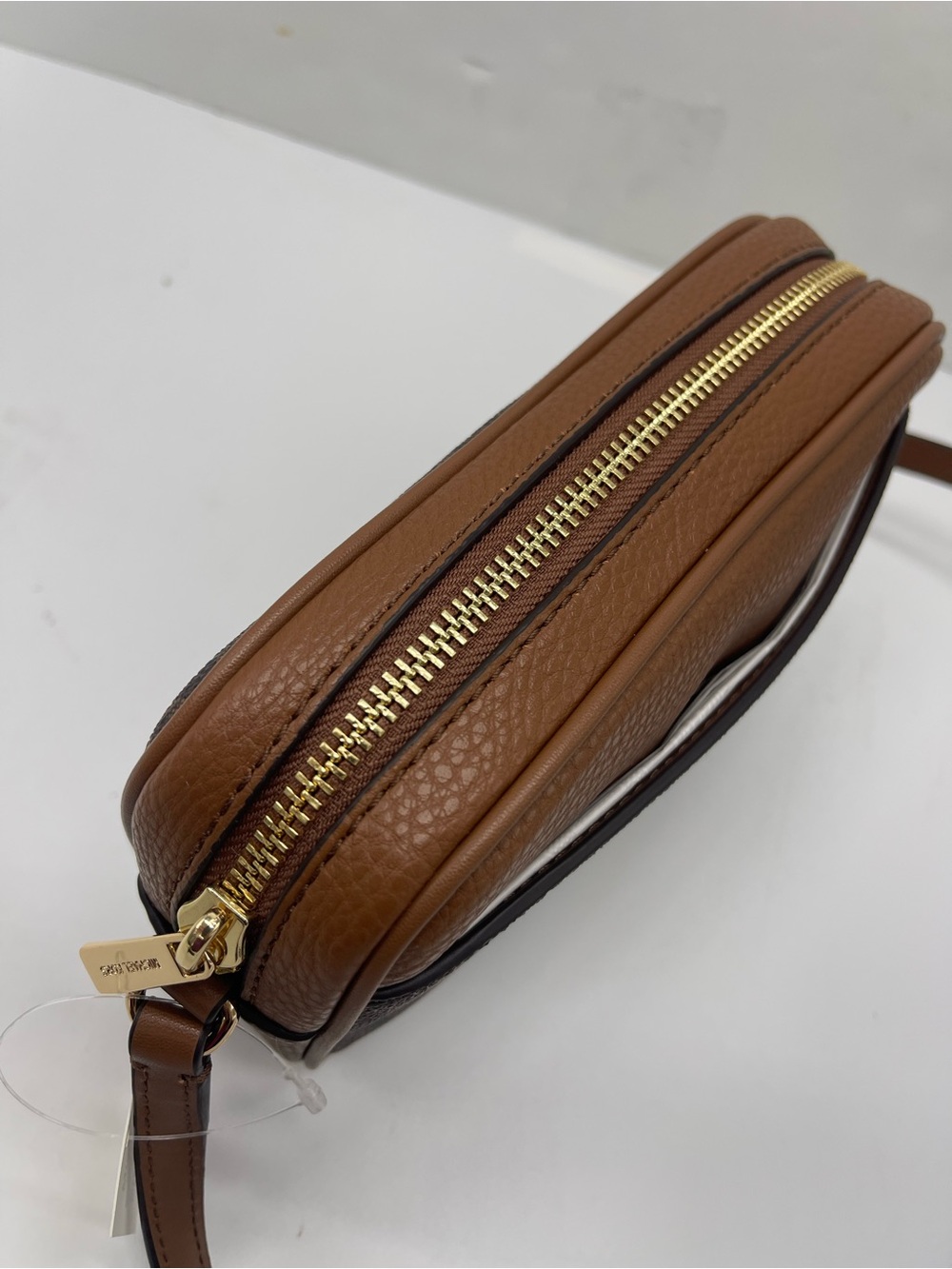 Michael Kors Jet Set Sm Signature Logo Camera Crossbody Xbody Bag
Brown 
NWT - Picture 7 of 16